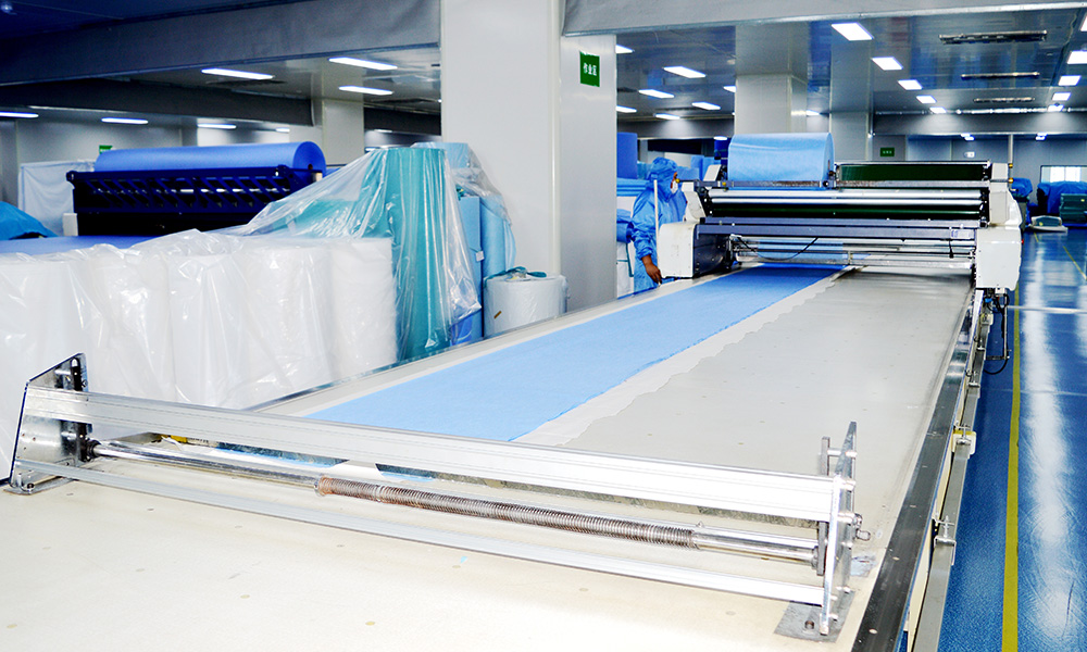 無(wú)紡布車(chē)間