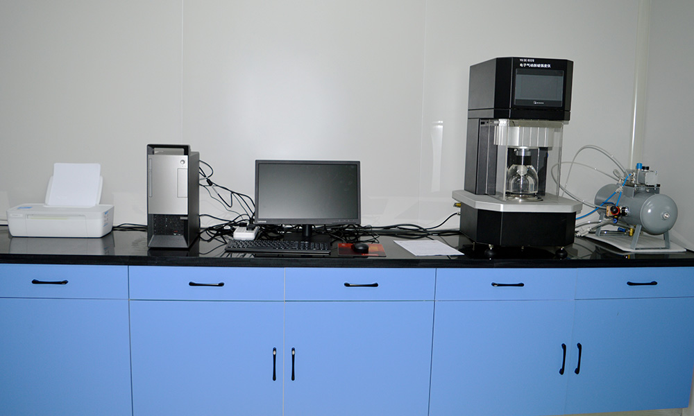 無(wú)紡布實(shí)驗(yàn)室